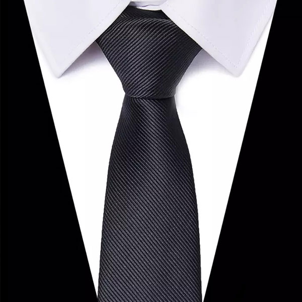 Черный галстук. Самовяз. Ширина 7,5см